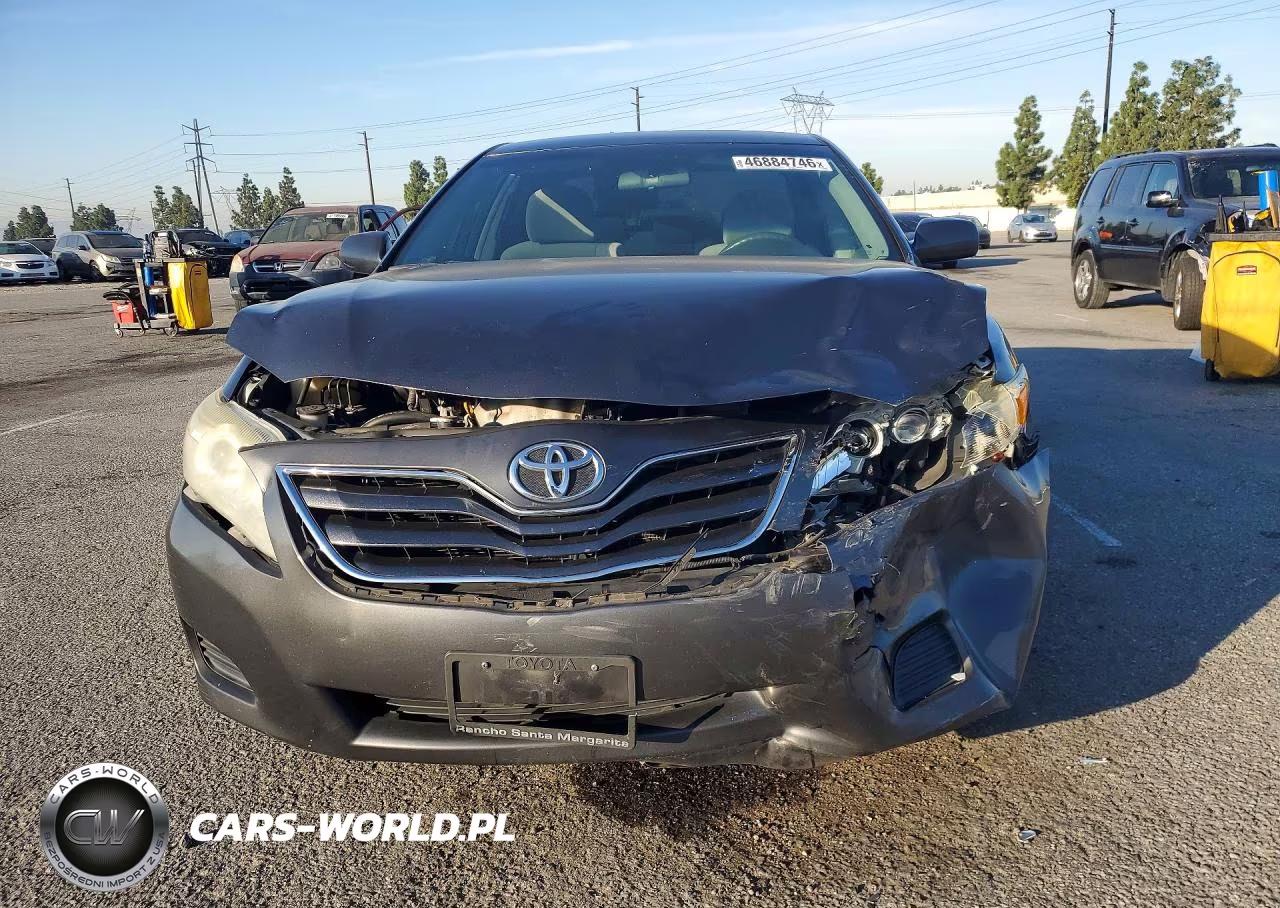 2010 Toyota Camry Le VIN:4T1BF3EK4AU013326 - 5