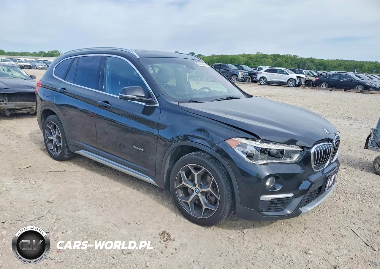 2017 BMW X1 xDrive28I VIN:WBXHT3C3XH5F75129 - 4