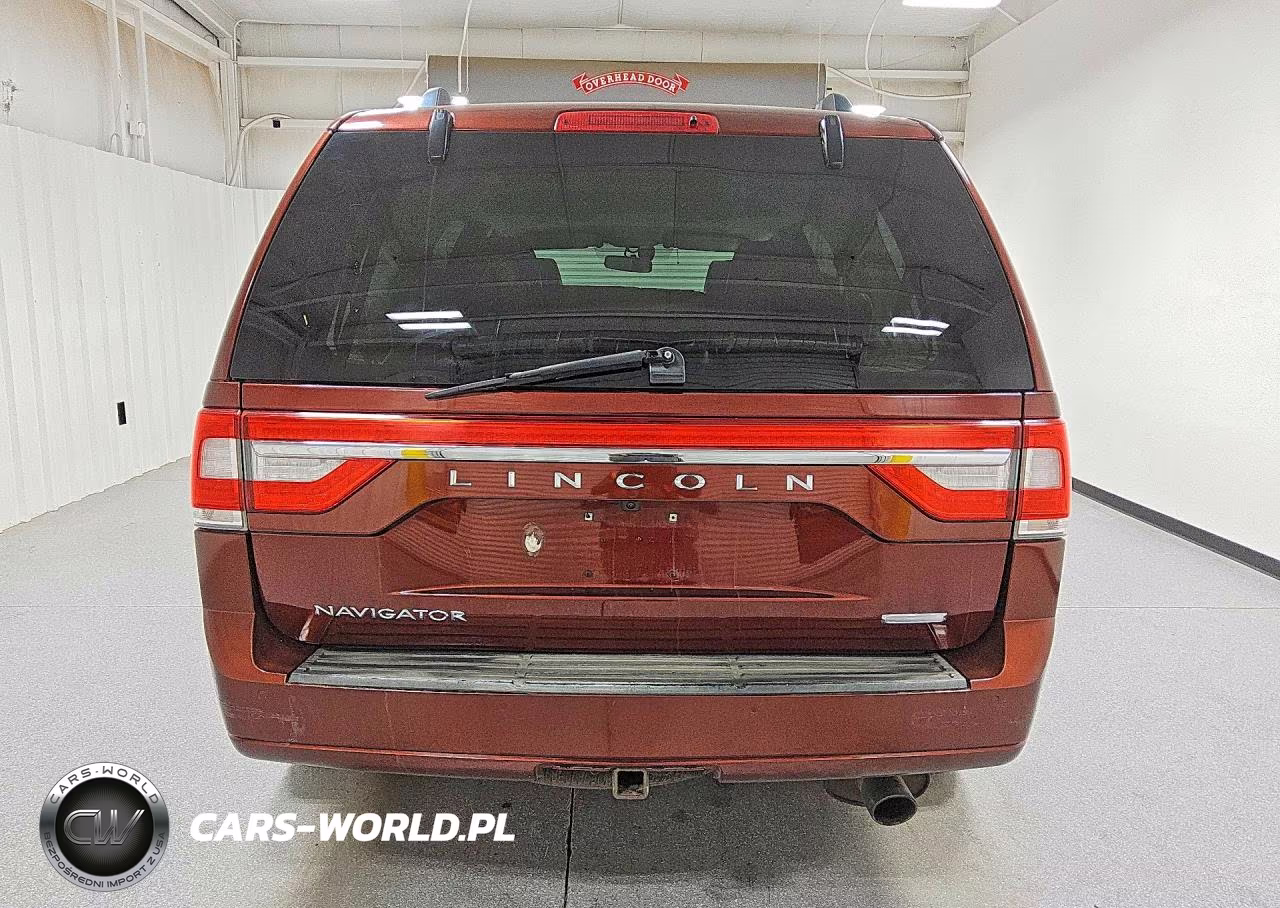 2015 Lincoln Townhouse Navigator VIN:5LMJJ2JT5FEJ10410 - 6