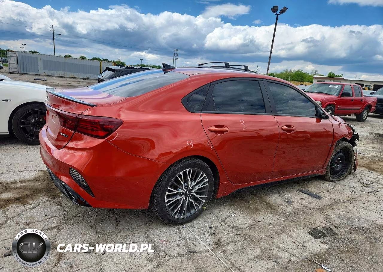2022 Kia Forte Gt Line VIN:3KPF54ADXNE438690 - 3