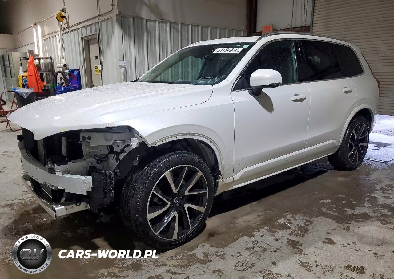2022 Volvo Xc90 T6 Momentum