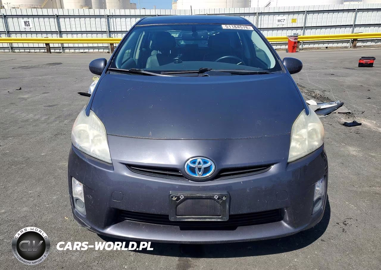 2011 Toyota Prius Four VIN:JTDKN3DU8B0278589 - 5