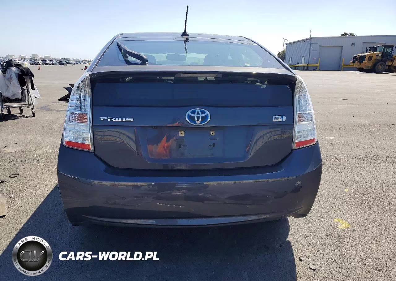 2011 Toyota Prius Four VIN:JTDKN3DU8B0278589 - 6