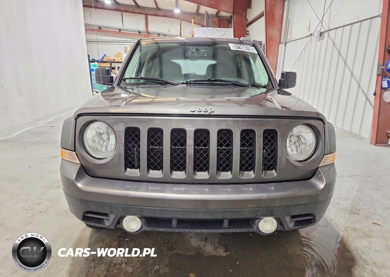2015 Jeep Patriot Latitude VIN:1C4NJPFA4FD220206 - 5