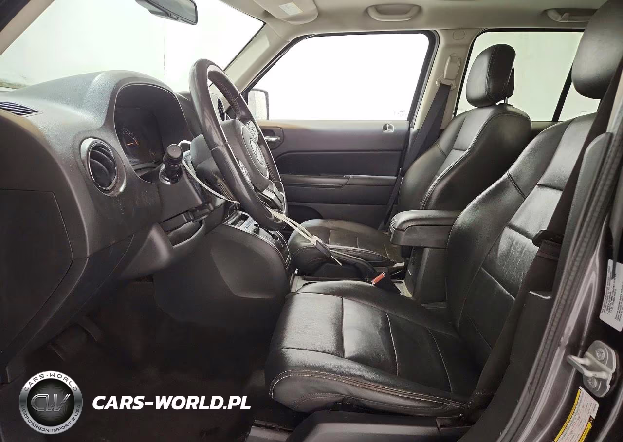 2015 Jeep Patriot Latitude VIN:1C4NJPFA4FD220206 - 7