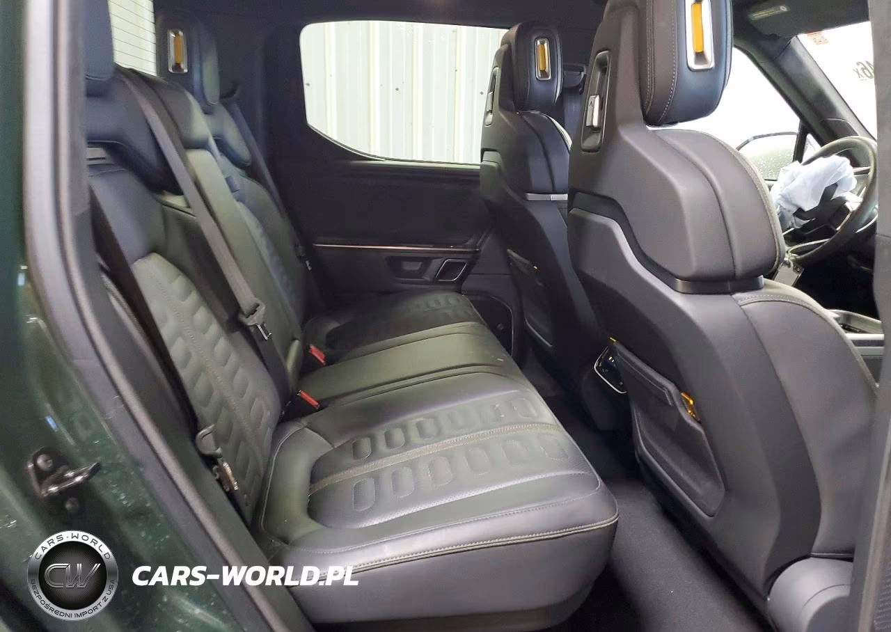 2023 Rivian R1T Adventure VIN:7FCTGAAA3PN024998 - 10