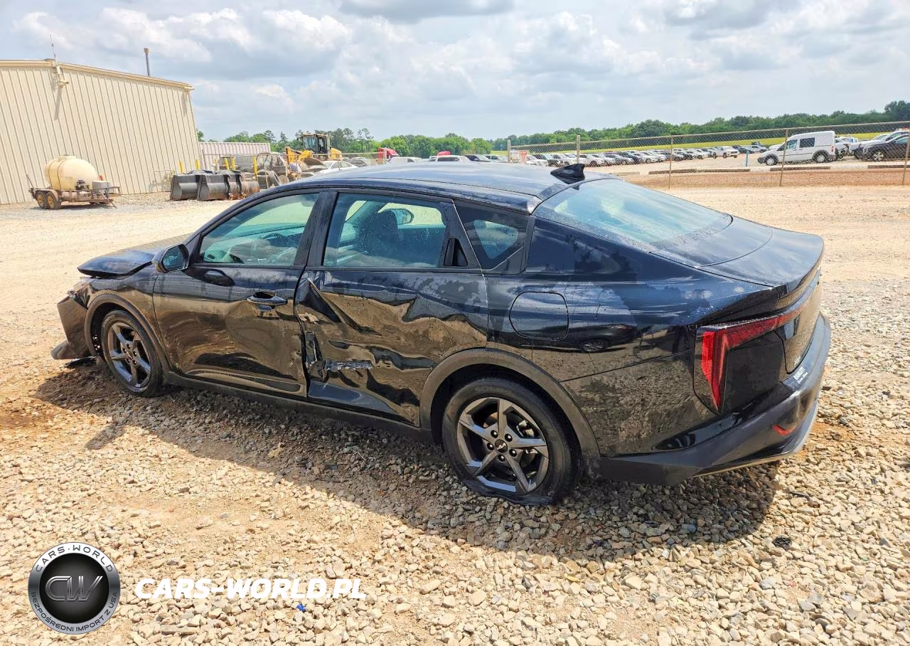 2025 Kia K4 Lxs VIN:3KPFT4DE0SE030625 - 2