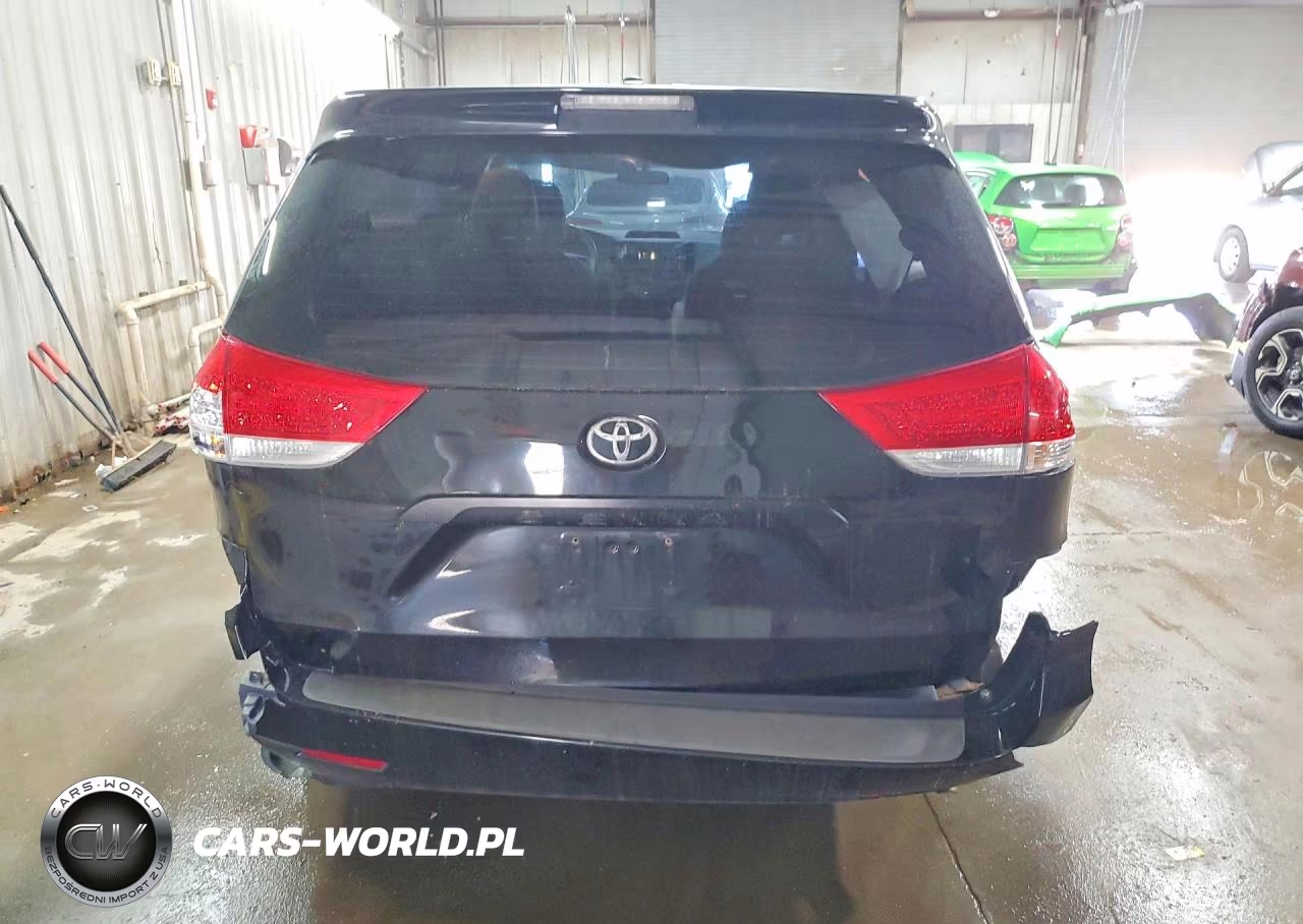 2013 Toyota Sienna L 7-Passenger VIN:5TDZK3DC8DS398505 - 6