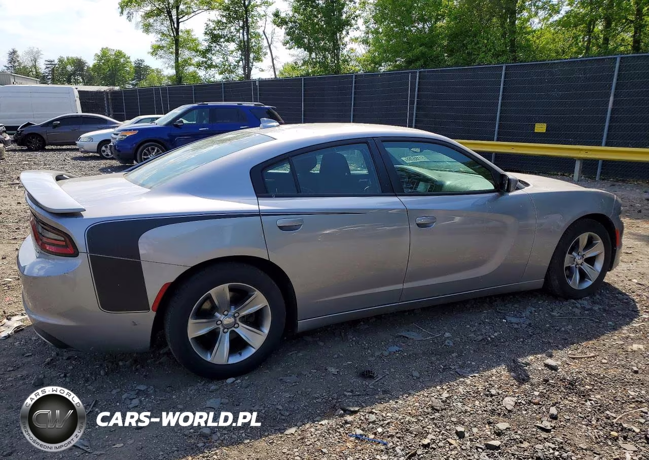 2016 Dodge Charger Sxt VIN:2C3CDXHG0GH313054 - 3