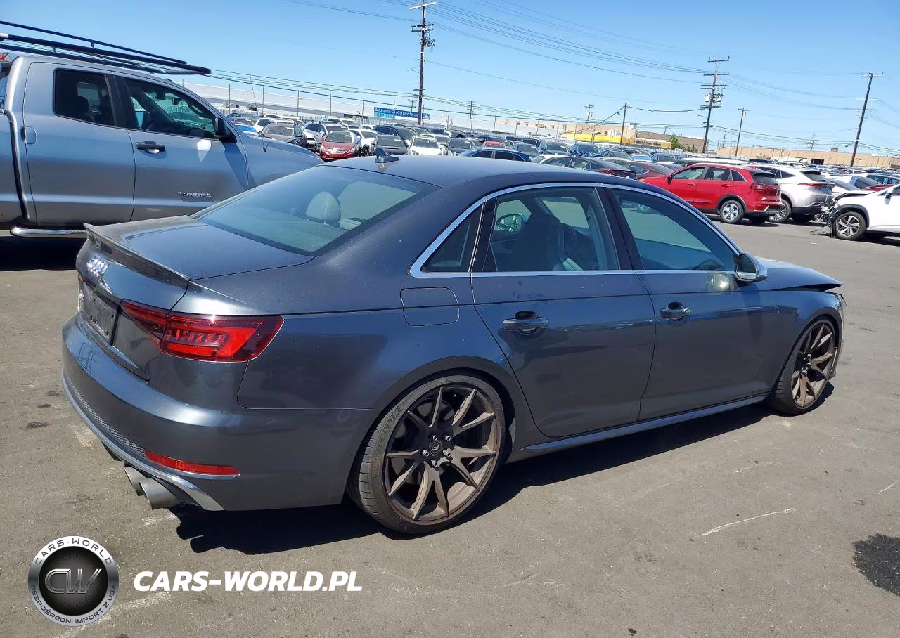 2019 Audi S4 Premium VIN:WAUA4AF49KA109558 - 3