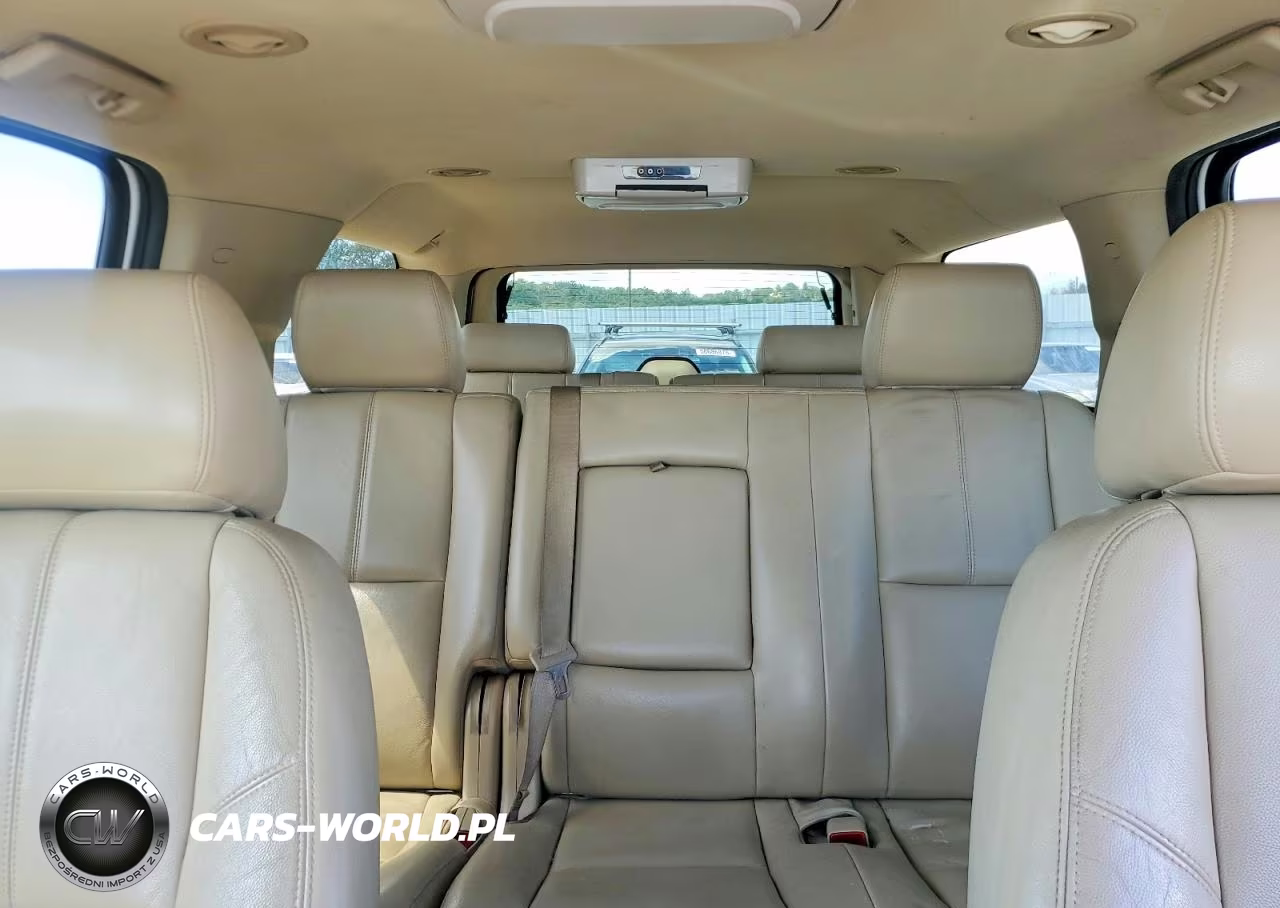2013 Chevrolet Suburban K1500 Lt VIN:1GNSKJE73DR172112 - 10