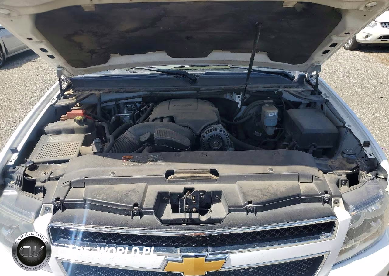 2013 Chevrolet Suburban K1500 Lt VIN:1GNSKJE73DR172112 - 12