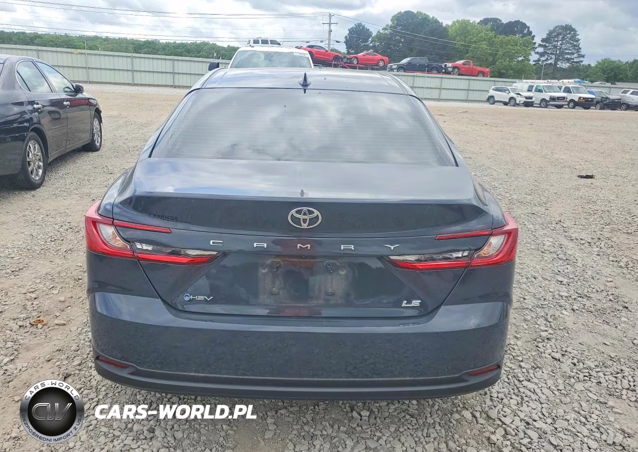 2025 Toyota Camry Le VIN:4T1DAACK8SU563760 - 6