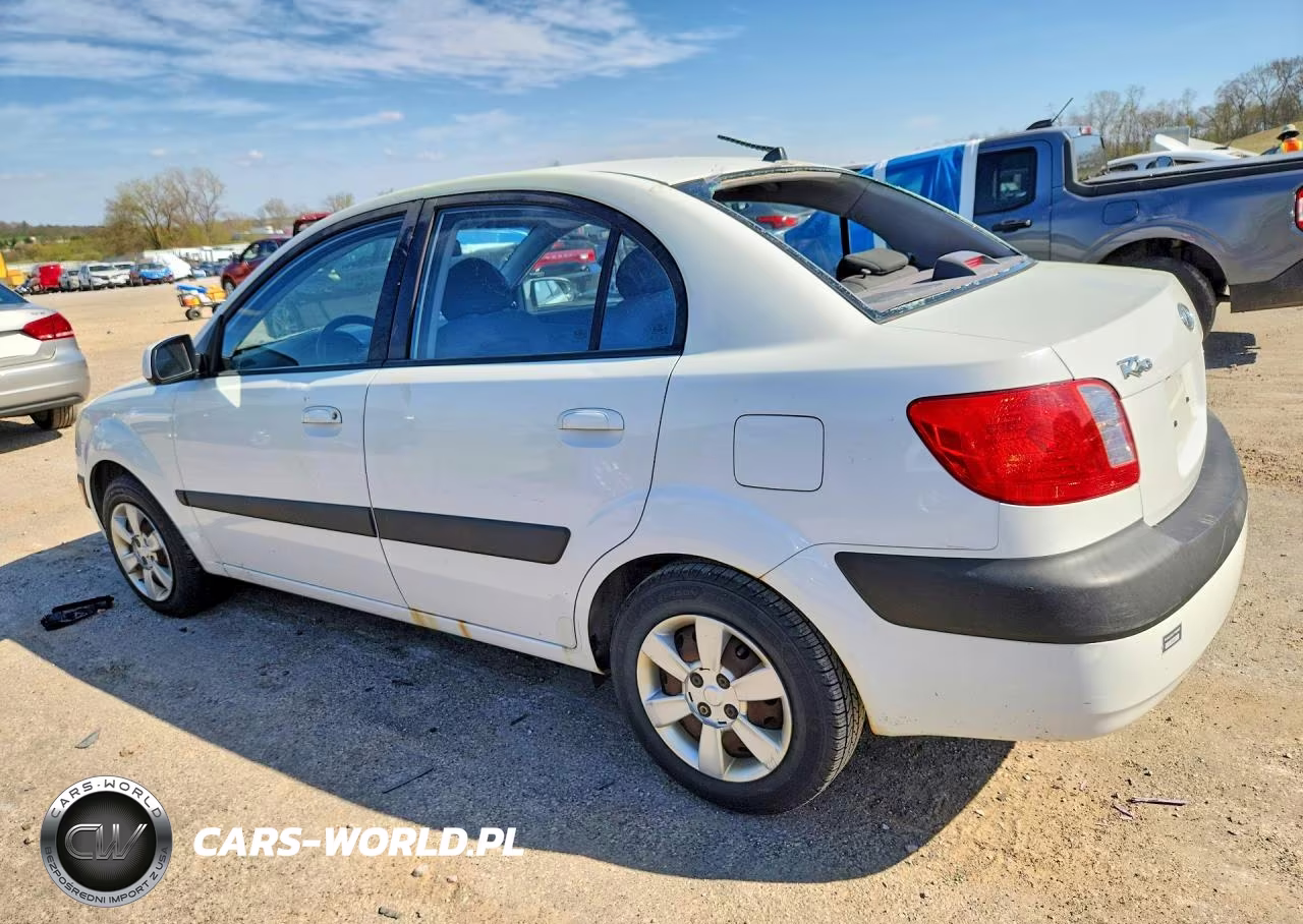 2006 Kia Rio Base VIN:KNADE123X66118477 - 2