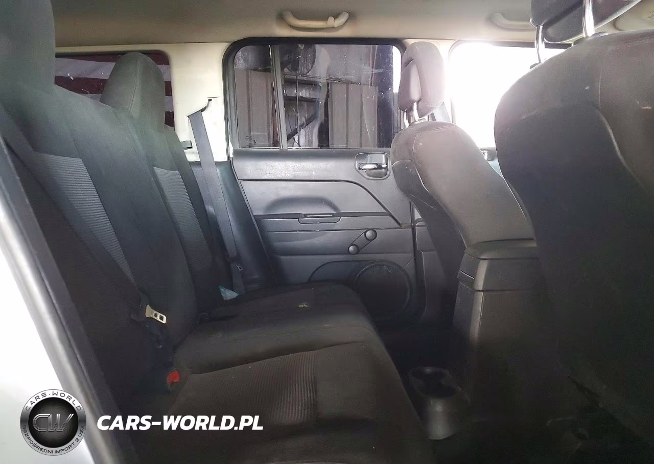2015 Jeep Patriot Sport VIN:1C4NJPBB0FD419588 - 10