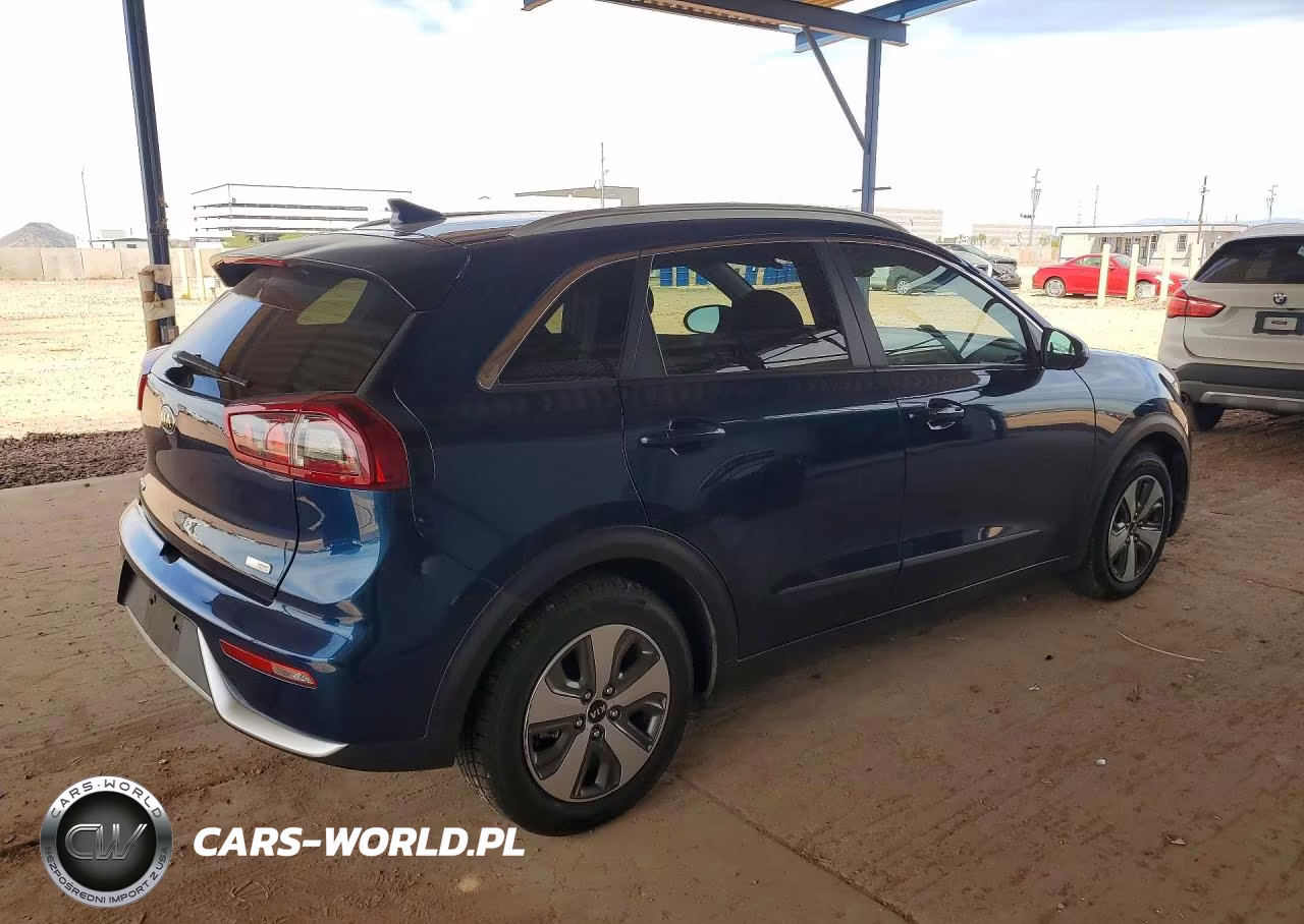 2019 Kia Niro Lx VIN:KNDCB3LC7K5243633 - 3