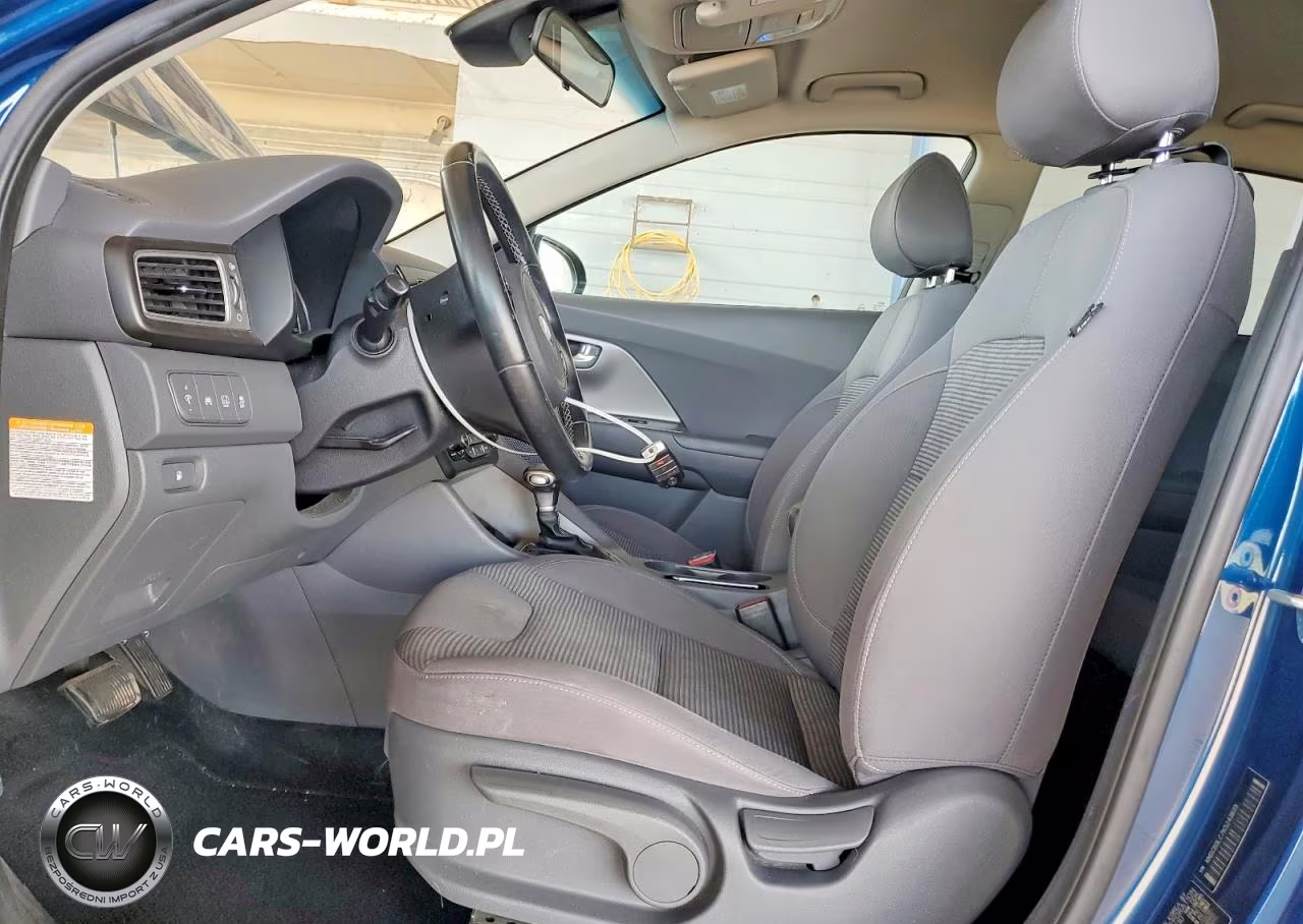 2019 Kia Niro Lx VIN:KNDCB3LC7K5243633 - 7