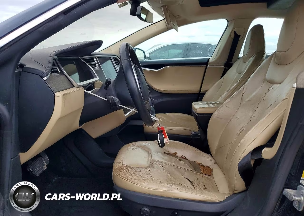2013 Tesla Model S VIN:5YJSA1CN7DFP19725 - 7