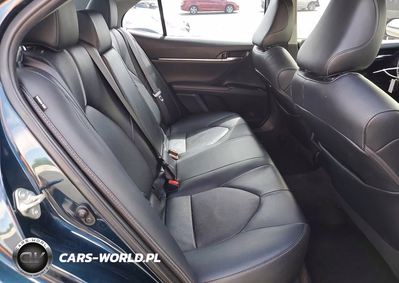 2020 Toyota Camry Xse VIN:4T1K61AK7LU969445 - 10