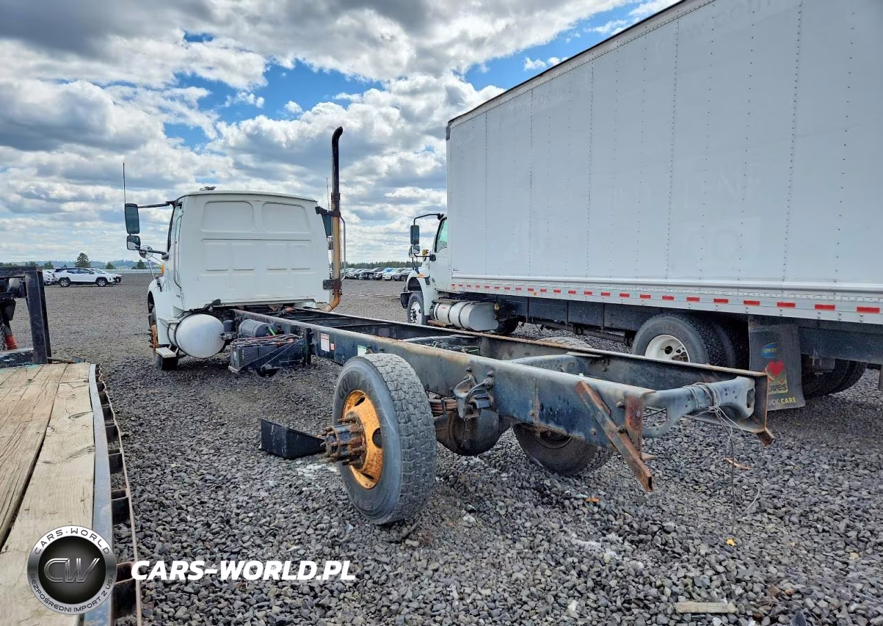 2008 Sterling Truck Acterra - Semi Truck VIN:2FZACGBS38AZ07685 - 3
