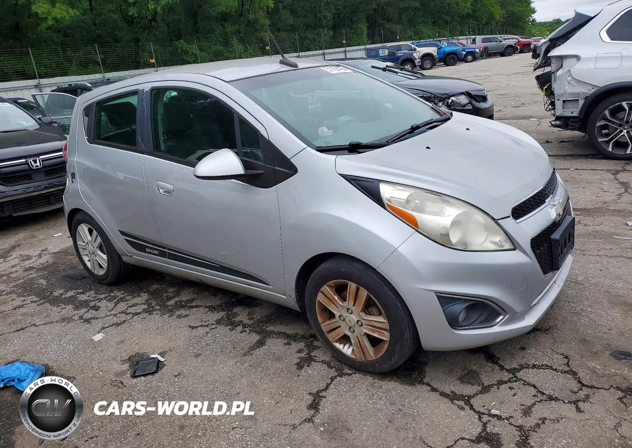 2014 Chev Spark VIN:KL8CB6S90EC590463 - 4