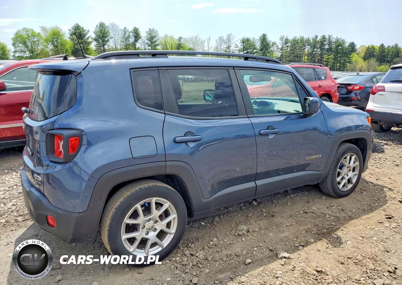 2020 Jeep Renegade Latitude VIN:ZACNJABB4LPL96422 - 3