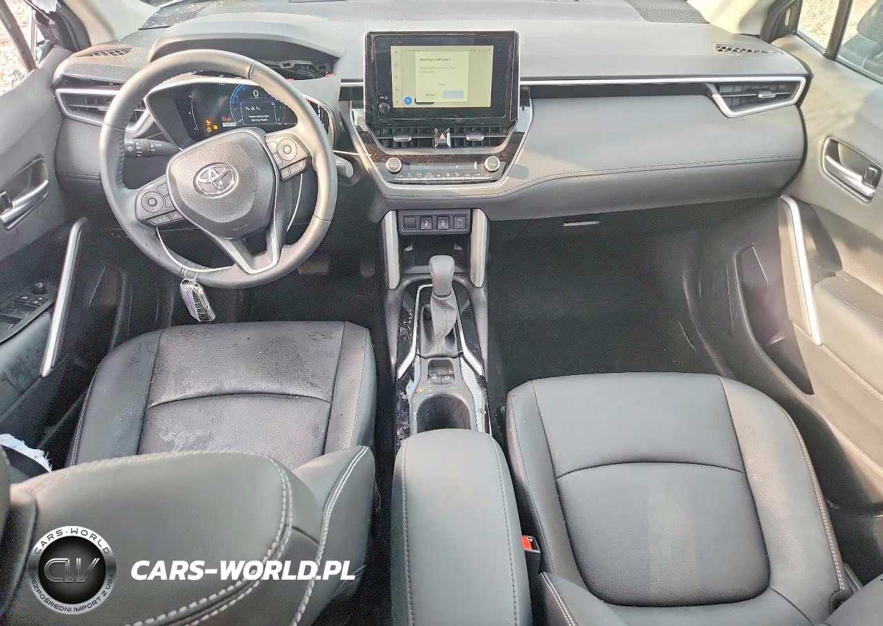 2025 Toyota Corolla Cross Xle VIN:7MUDAABG9SV130816 - 8
