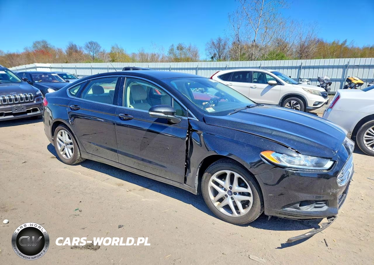 2014 Ford Fusion Se VIN:3FA6P0HD4ER331903 - 4