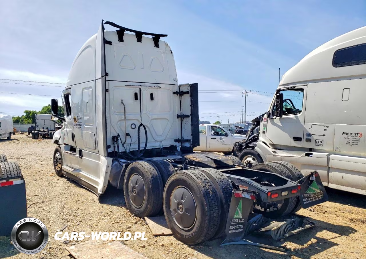 2026 Freightliner Cascadia 126" Sleeper Cab Semi Truck VIN:3AKJHHDRXTSWM9793 - 3