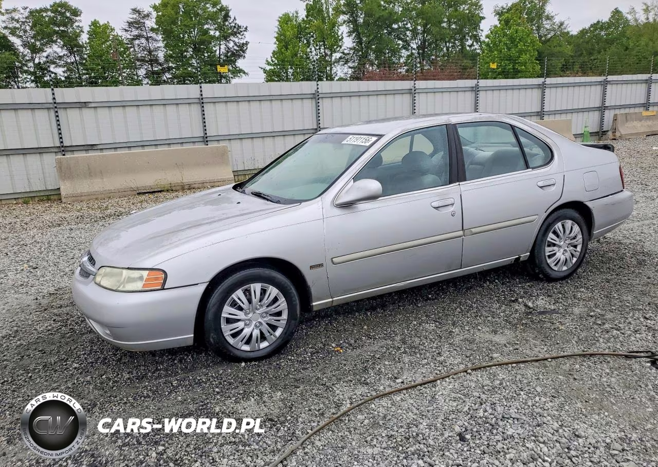 2001 Nissan Altima Xe