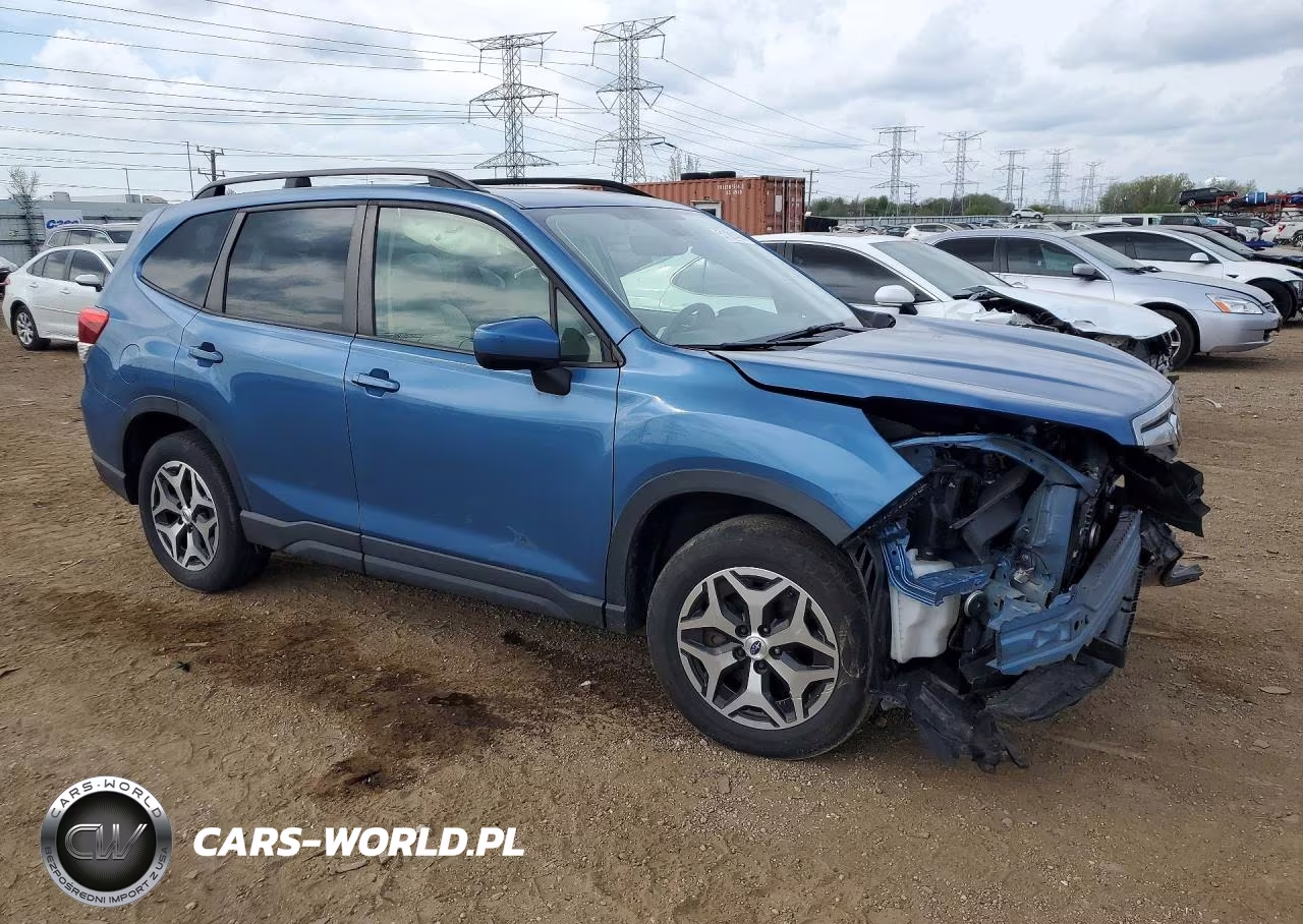 2021 Subaru Forester Premium VIN:JF2SKAJC8MH560598 - 4