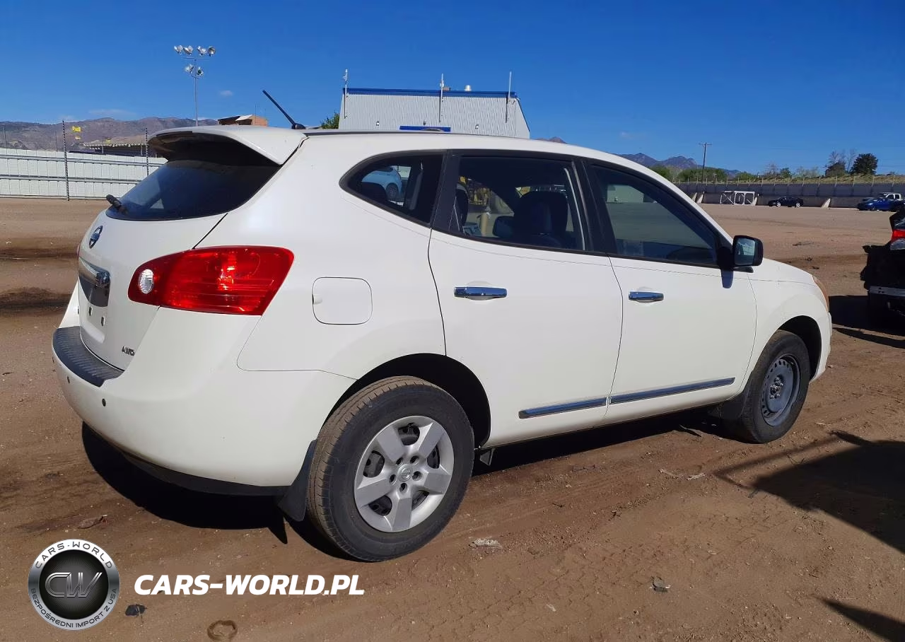 2012 Nissan Rogue S VIN:JN8AS5MVXCW377913 - 3