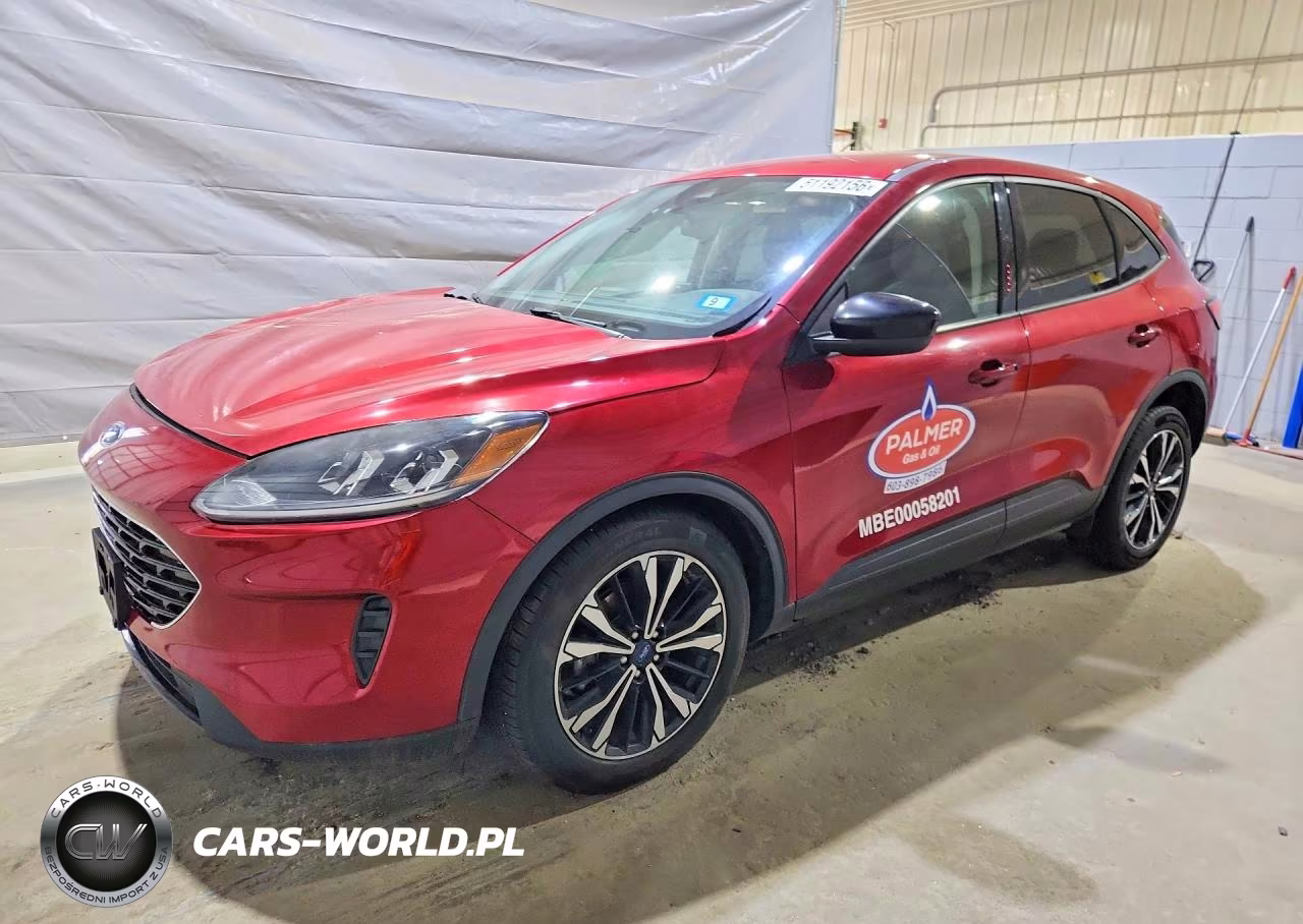 2021 Ford Escape Se