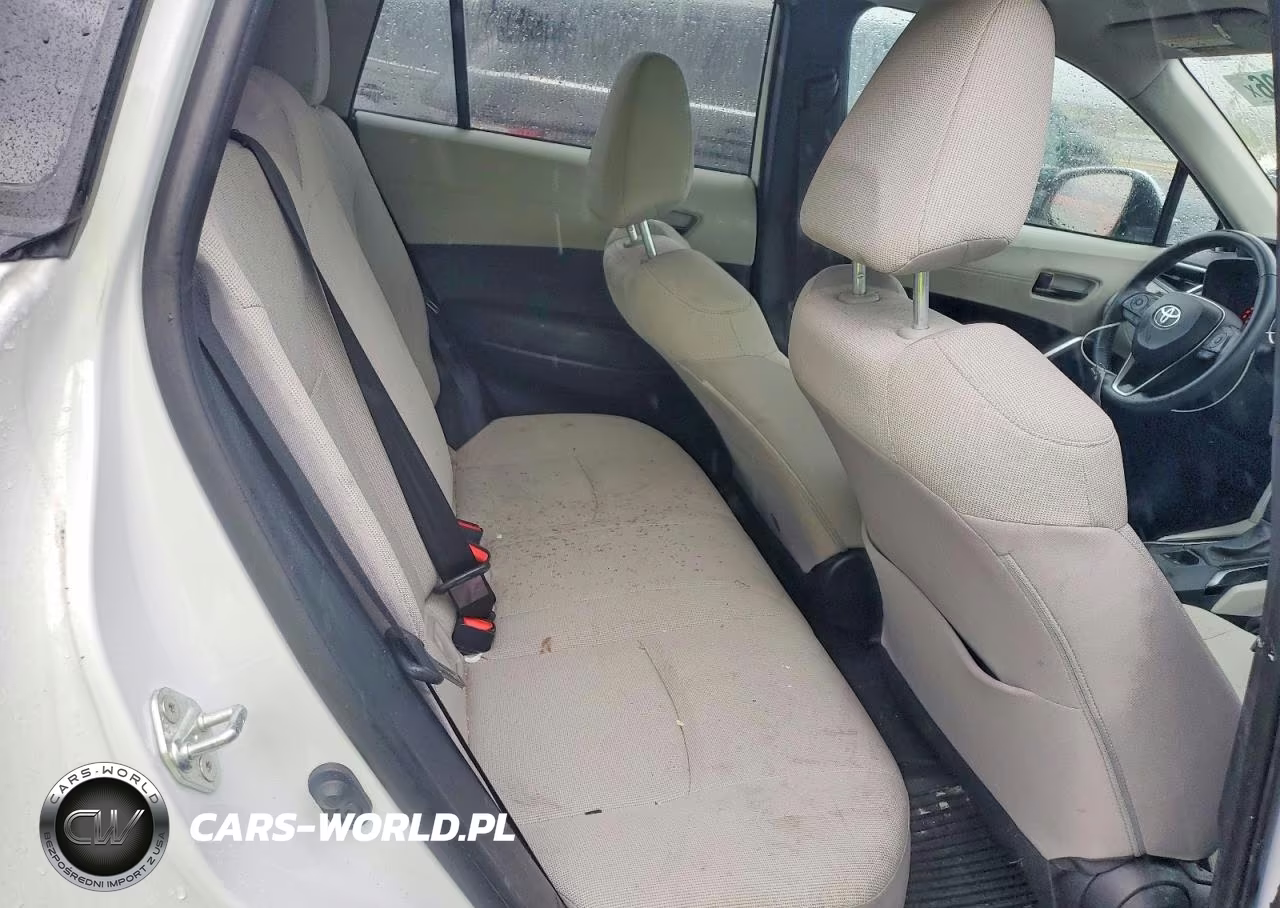 2022 Toyota Corolla Cross Le VIN:7MUCAAAG4NV036280 - 11