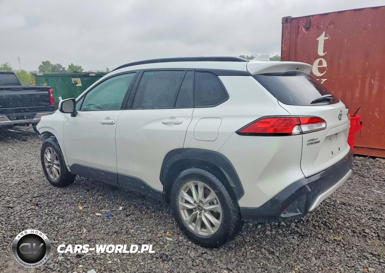 2022 Toyota Corolla Cross Le VIN:7MUCAAAG4NV036280 - 2