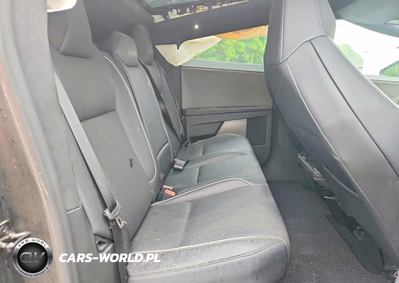 2025 Tesla Cybertruck VIN:7G2CEHED9SA078638 - 11