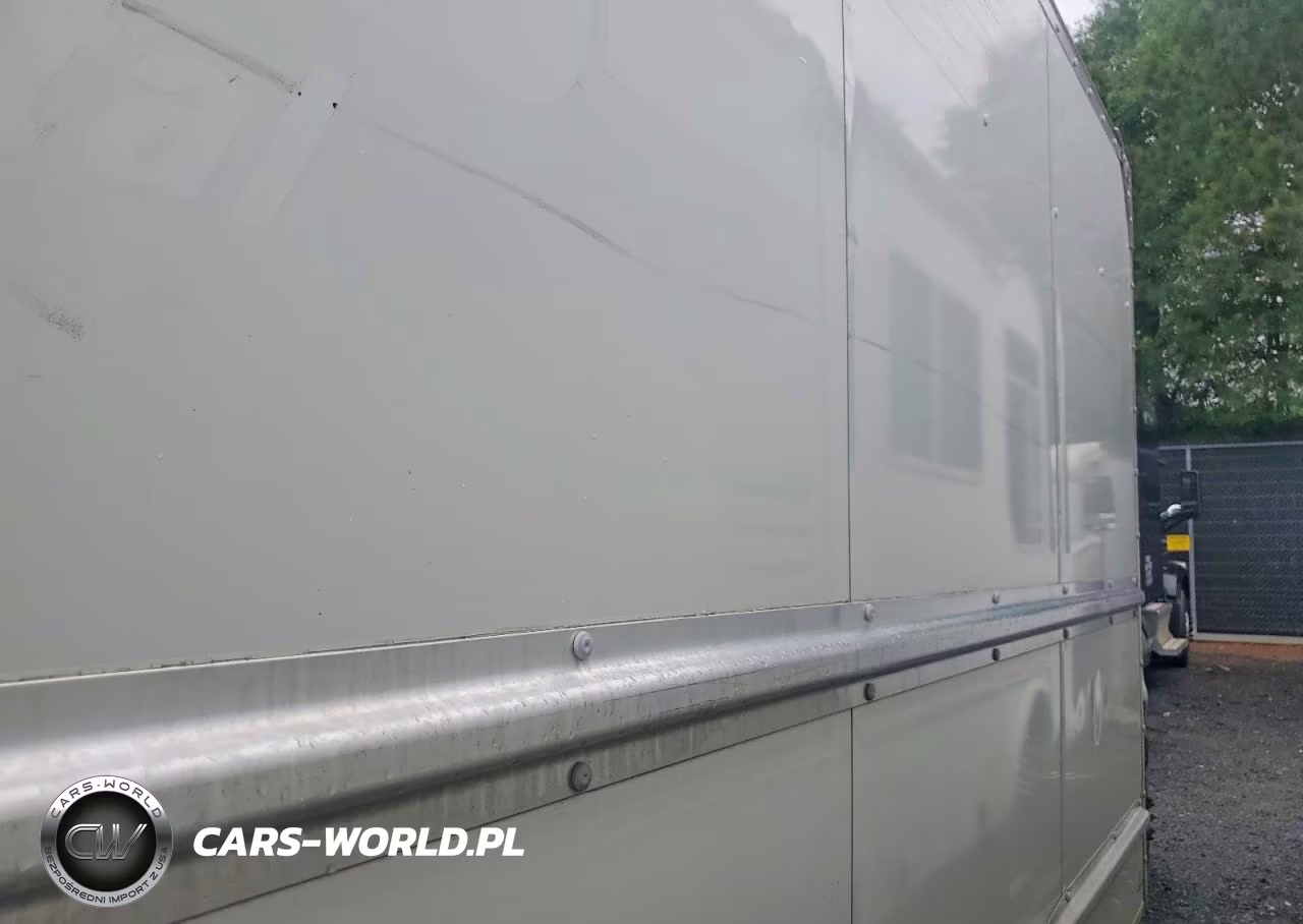 2022 Ford Econoline - Box Truck VIN:1FDWE3FN6NDC09089 - 11