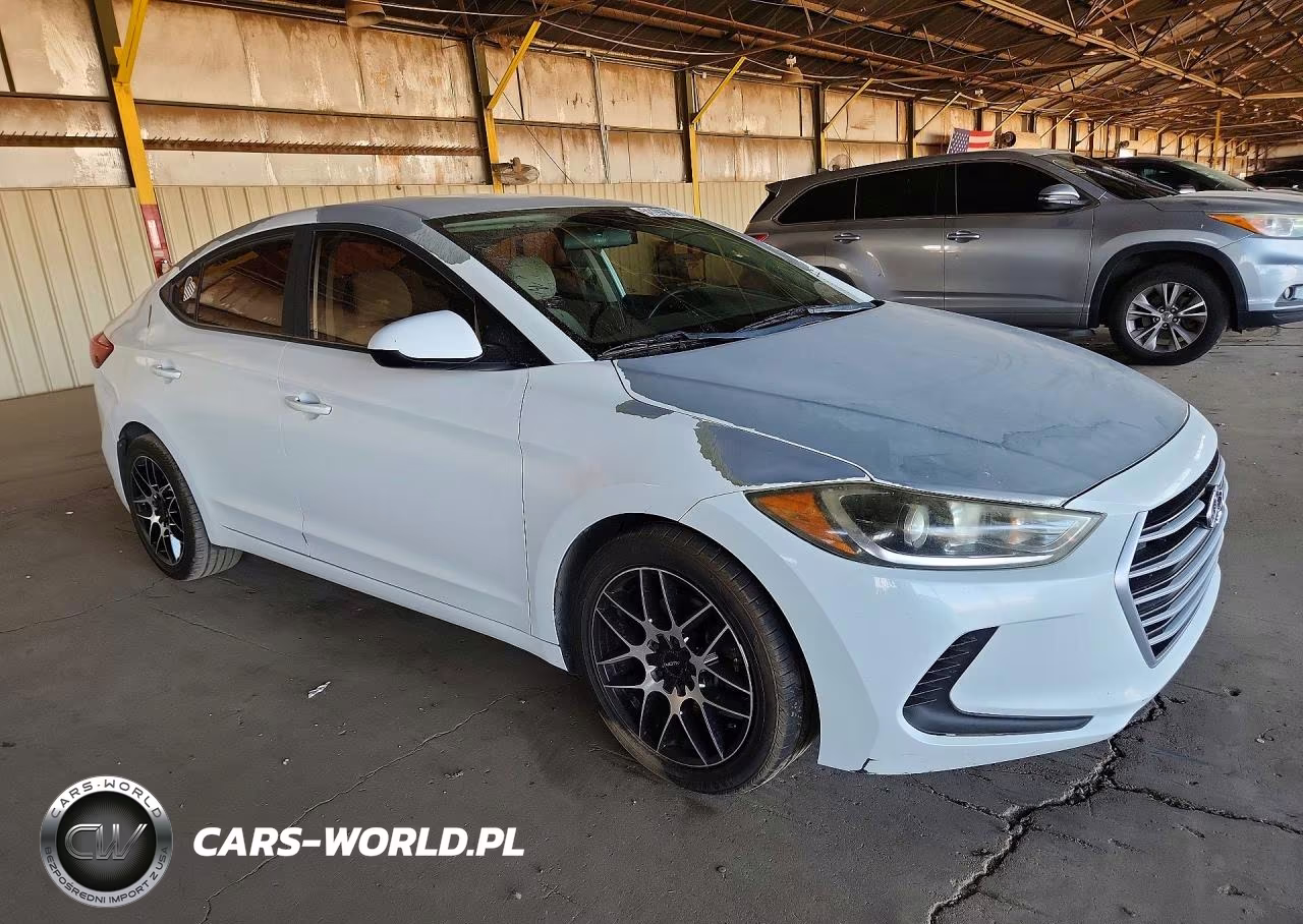 2018 Hyundai Elantra Se VIN:5NPD74LF7JH281142 - 4