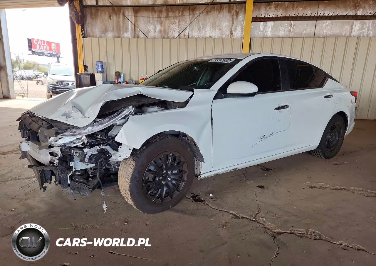 2020 Nissan Altima S – zdjęcie 1 z 12
