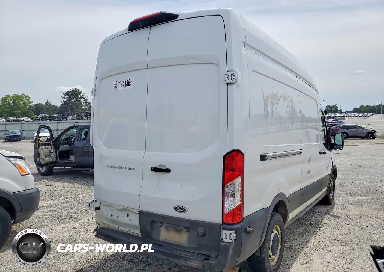 2022 Ford Transit 250 Delivery Van VIN:1FTBR1X88NKA27765 - 3
