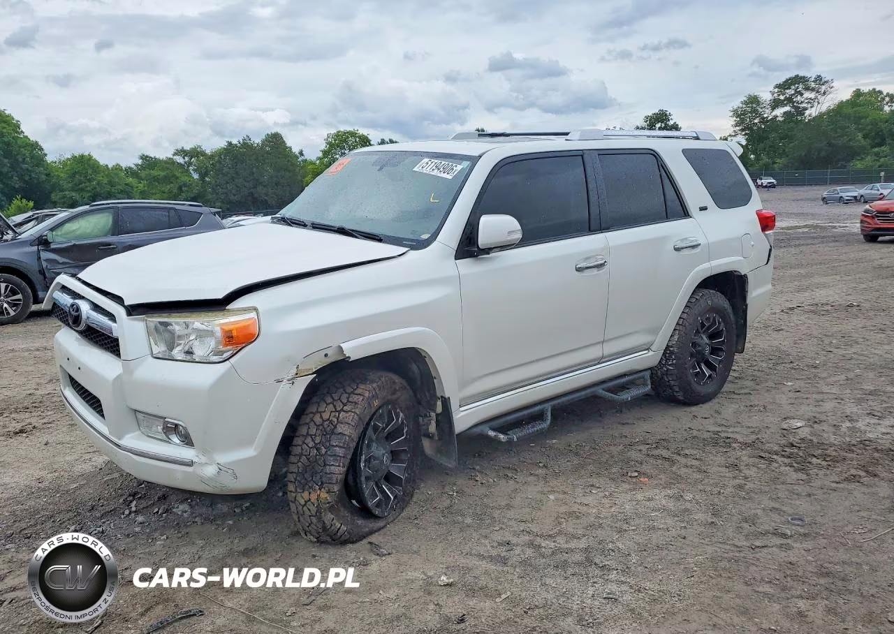 2013 Toyota 4Runner Sr5