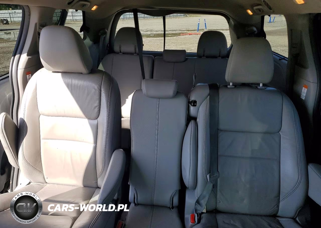 2015 Toyota Sienna Xle Premium 8-Passenger VIN:5TDYK3DC6FS589063 - 10