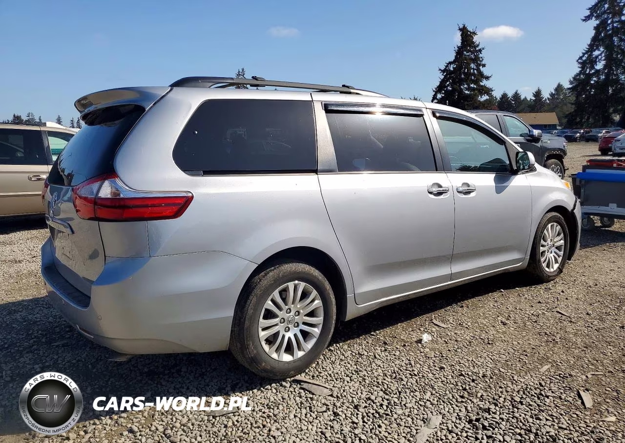 2015 Toyota Sienna Xle Premium 8-Passenger VIN:5TDYK3DC6FS589063 - 3