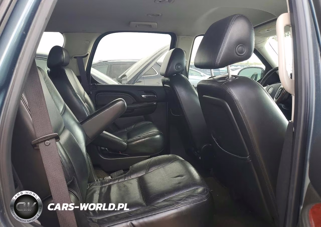 2008 Cadillac Escalade Luxury VIN:1GYFK63838R118439 - 10
