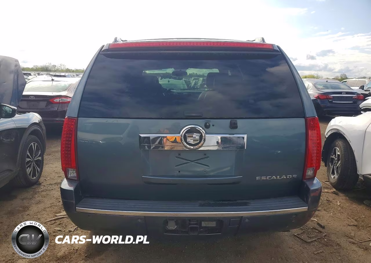 2008 Cadillac Escalade Luxury VIN:1GYFK63838R118439 - 6