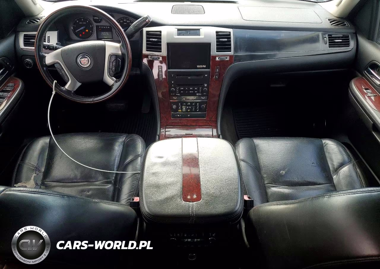 2008 Cadillac Escalade Luxury VIN:1GYFK63838R118439 - 8