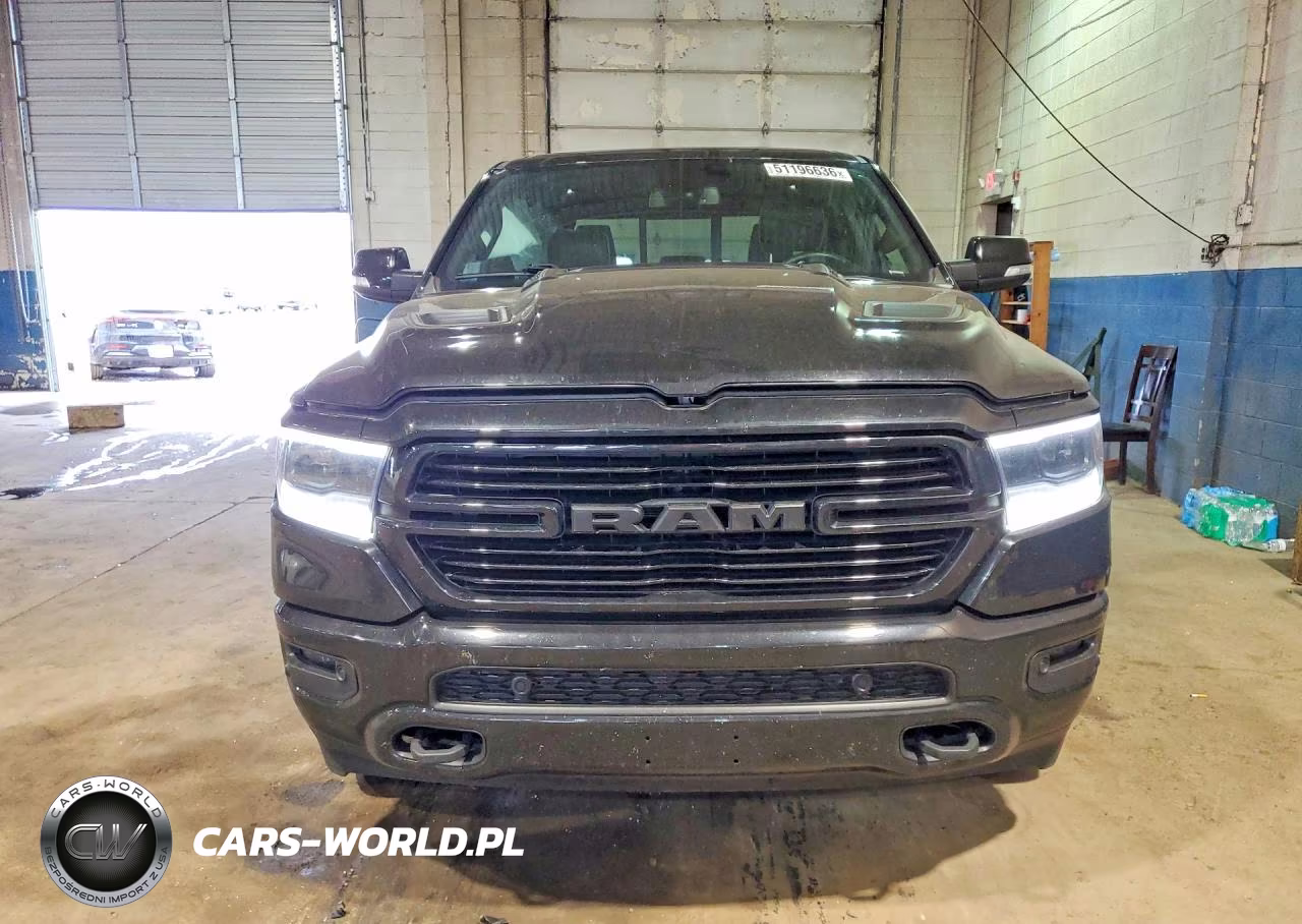 2019 Ram 1500 Laramie VIN:1C6SRFJT9KN869980 - 5