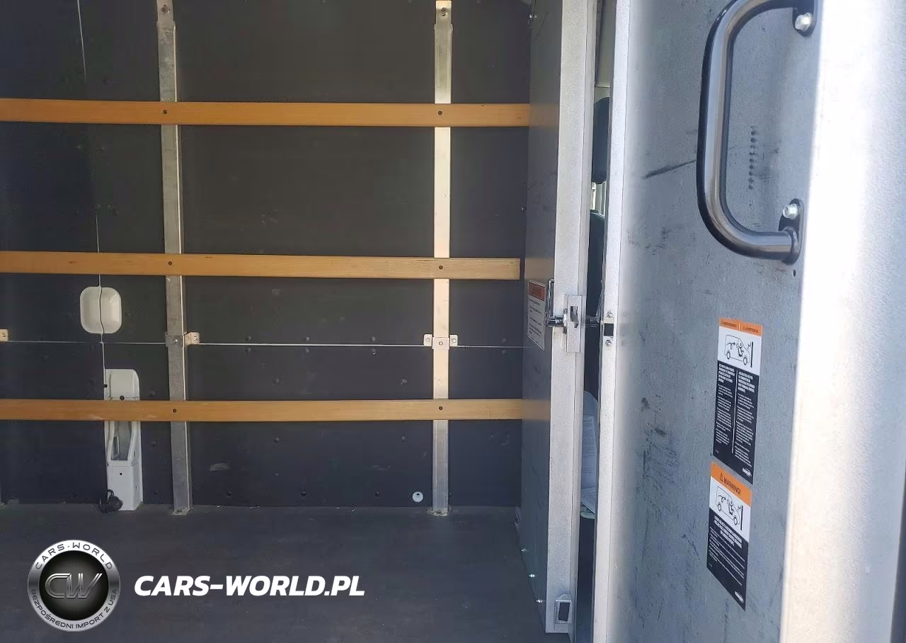 2022 Ford Transit 250 Delivery Van VIN:1FTBR1X83NKA23137 - 11