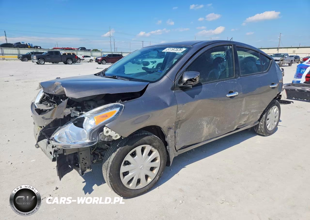 2016 Nissan Versa 1.6 Sv