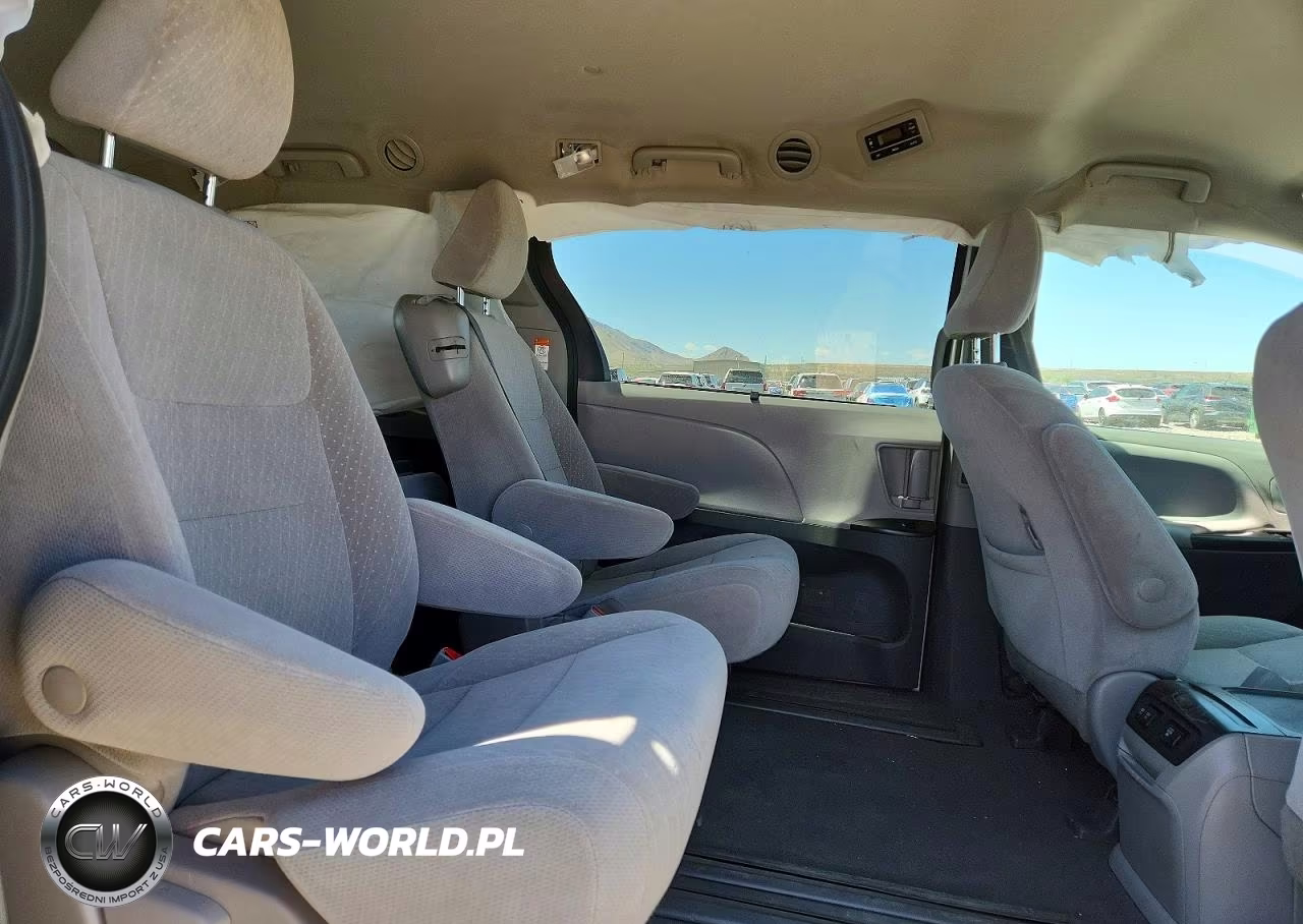 2020 Toyota Sienna Le VIN:5TDKZ3DC4LS028129 - 11